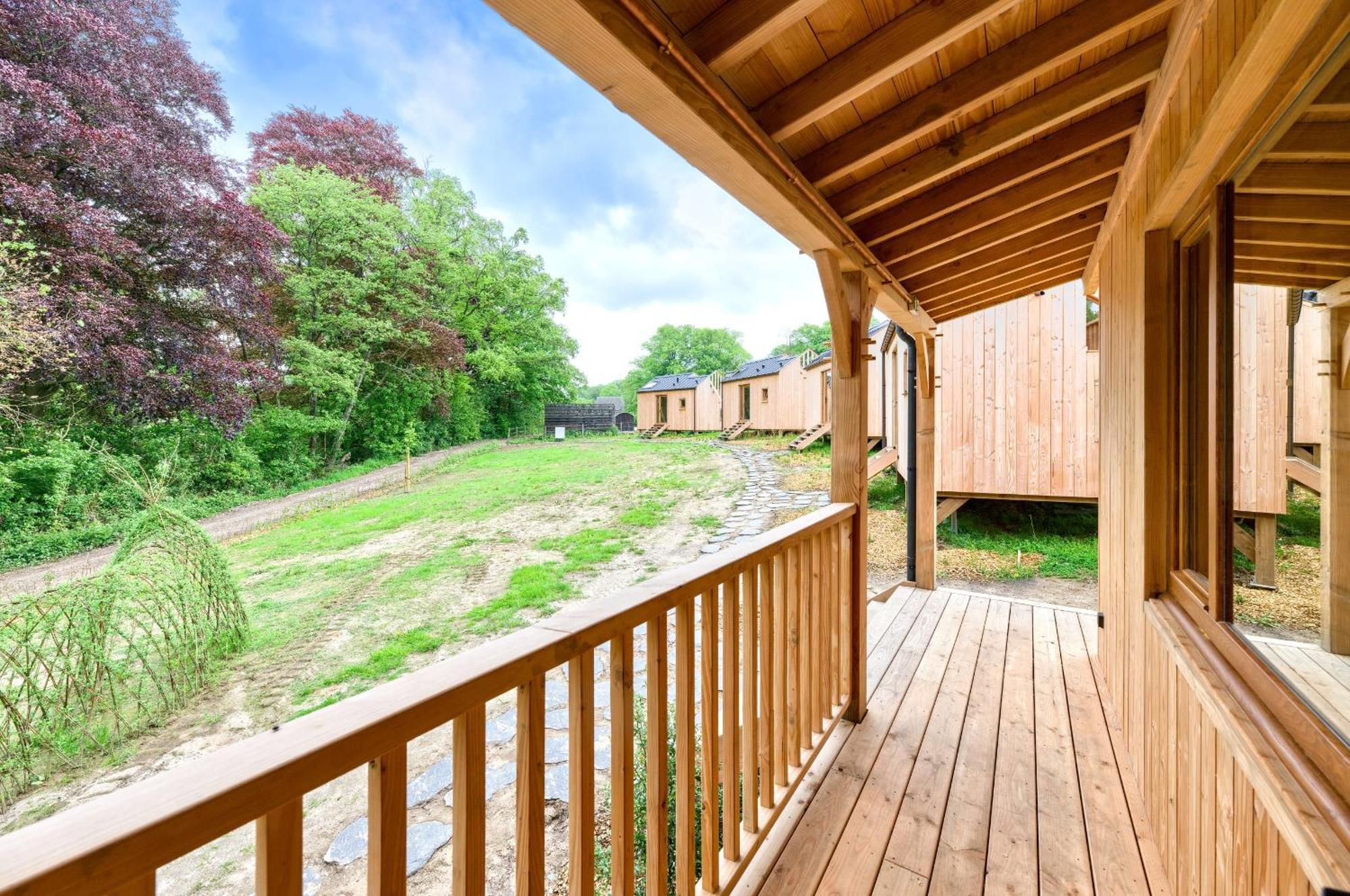 Les Cabanes Champetres - Le Domaine Des Trois Tilleuls Villers-la-Ville 外观 照片