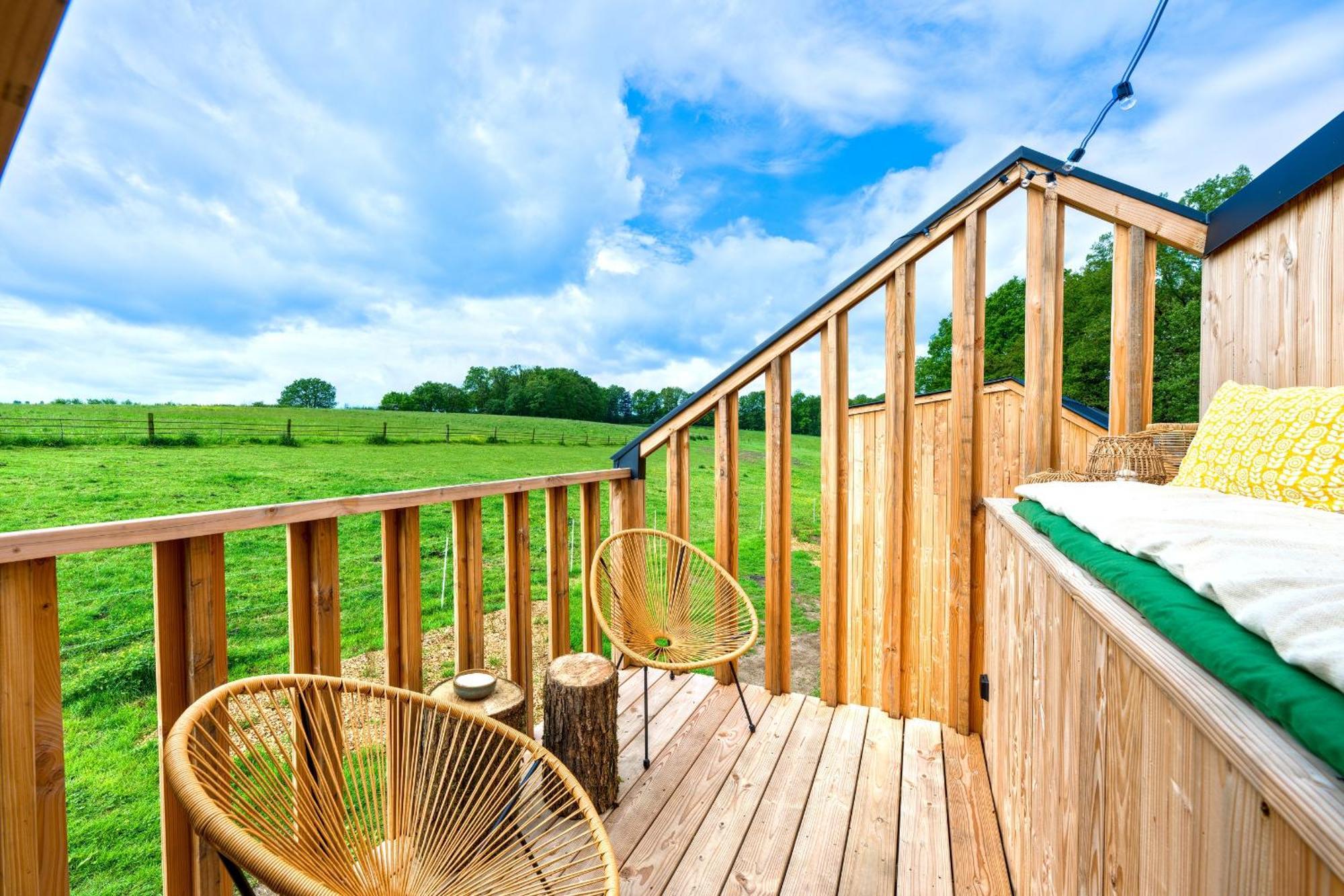 Les Cabanes Champetres - Le Domaine Des Trois Tilleuls Villers-la-Ville 外观 照片